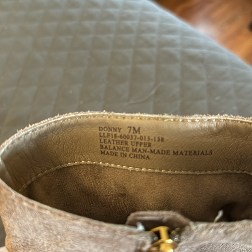 Lucca Lane ankle booties. - Picture 3 of 4